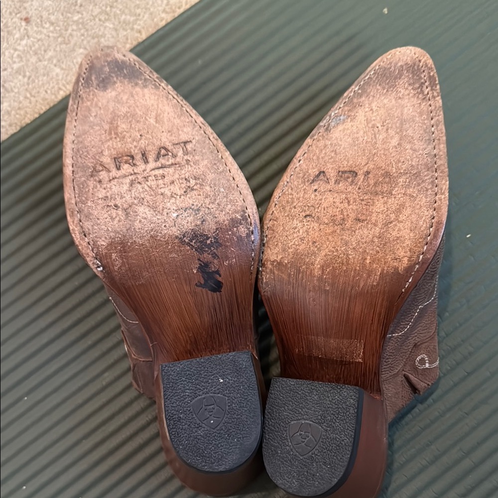 Ariat Brown Women's Shoes - Picture 4 of 6